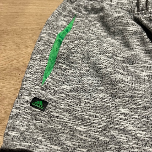 ADIDAS SHORTS - Picture 4 of 4